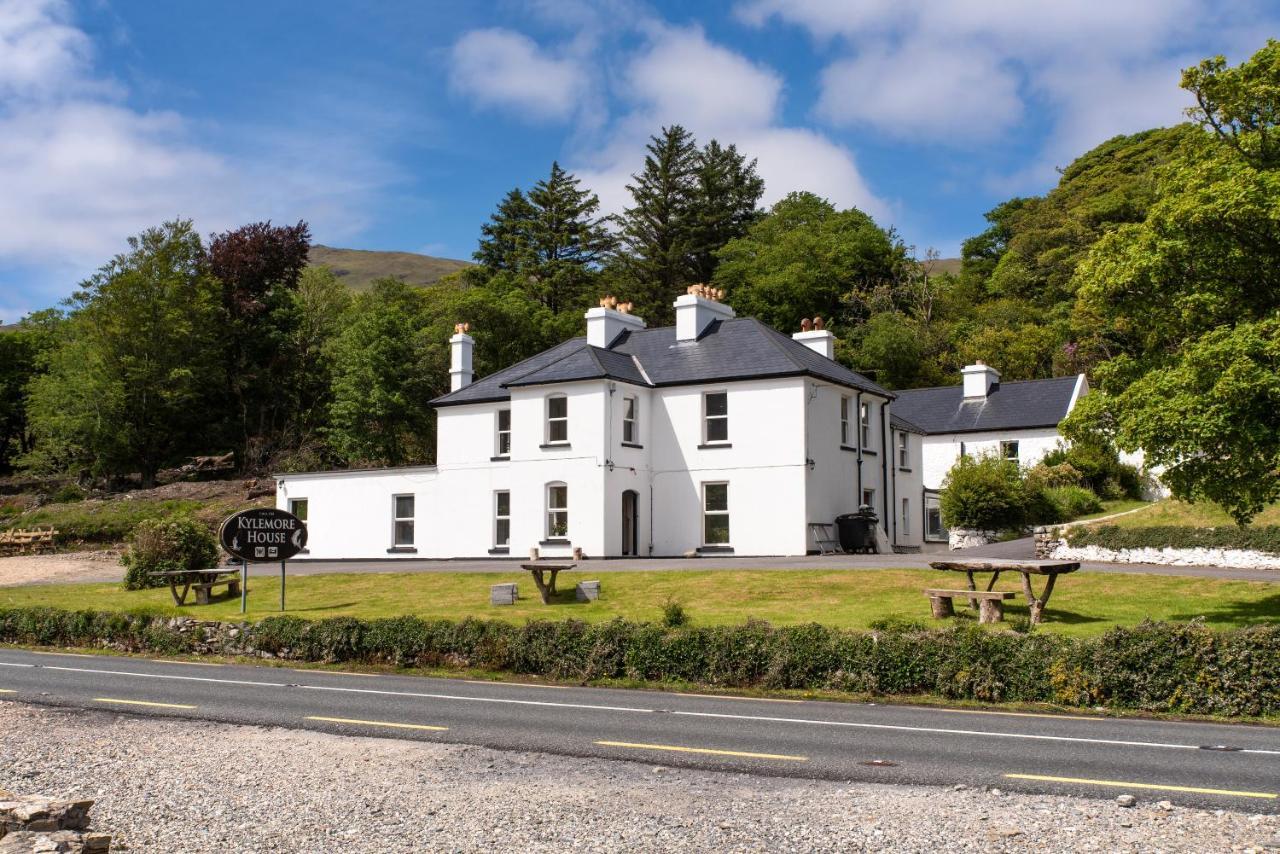 Kylemore House Boutique Apartments - Connemara Suite Экстерьер фото